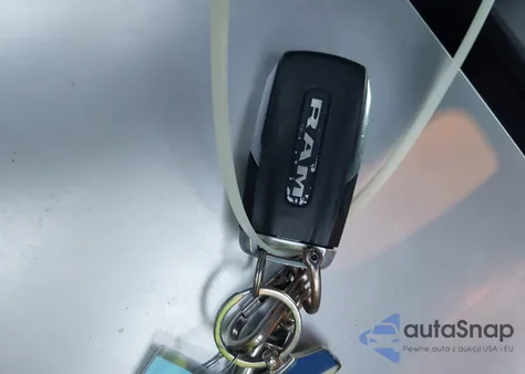 2019 Ram 1500 Big Horn/Lone Star 4X2 5'7 Box from USA, damaged, VIN 1C6RREFT9KN793128